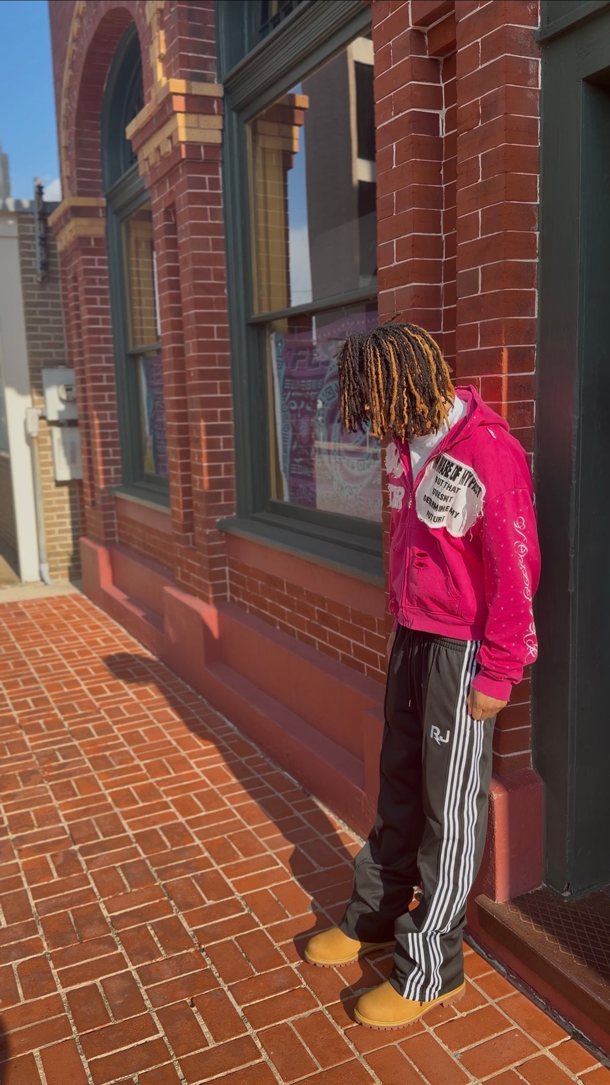 VOIDSTXR “I’m Aware Of My Past” Rhinestone Zip-Up (PINK)